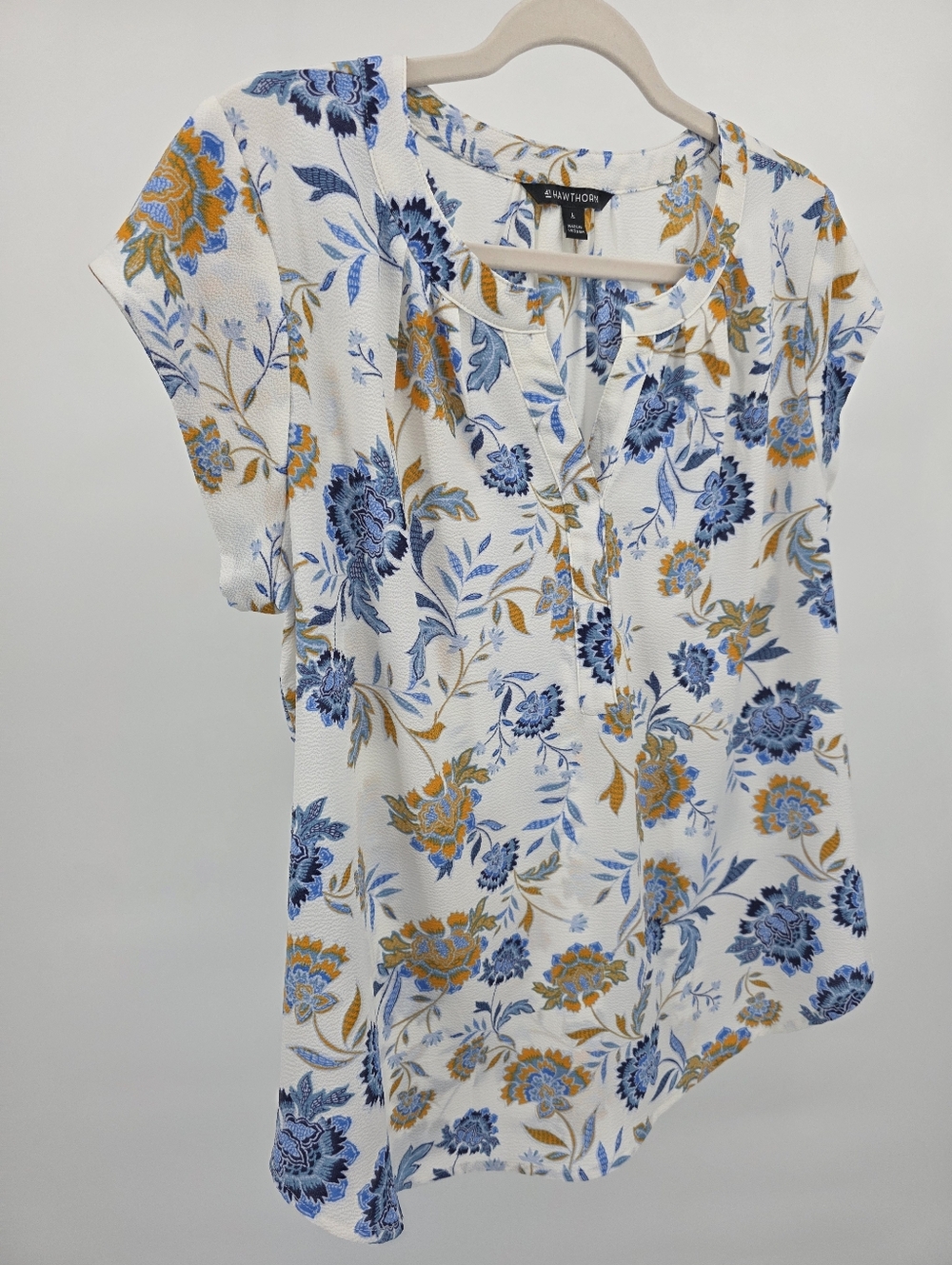 41 Hawthorn Morey Split Neck Floral Blouse | Size Large | NWOT - Picture 4 of 10